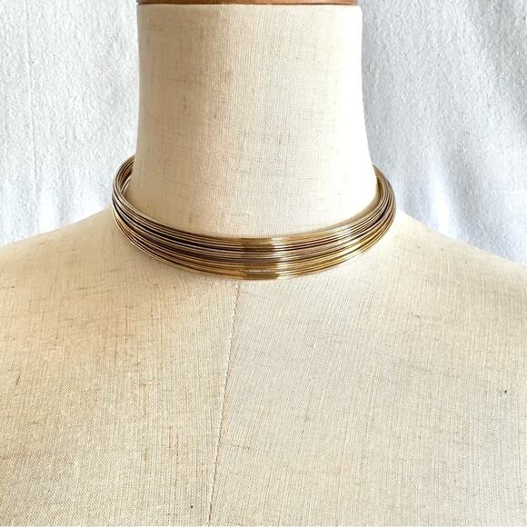 Vintage gold tone statement multi strand choker collar necklace - Picture 9 of 12